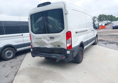 2019 Ford Transit-250, Rear damage, Iaai lot 45062104, photo 4 of 6