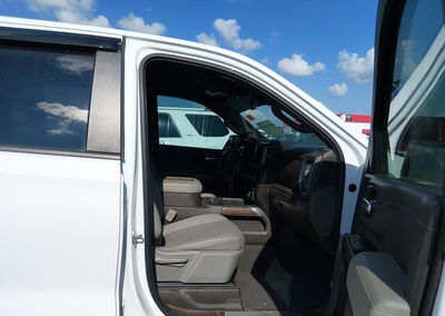 2021 Chevrolet Silverado 1500 4wd  Short Bed Rst, Front End damage, Iaai lot 45722199, photo 5 of 6