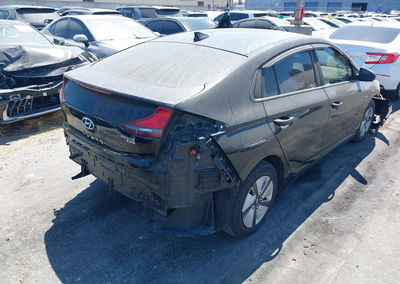2019 Hyundai Ioniq Hybrid Blue, daño Frontal, Iaai lote 45700488, foto 4 de 6