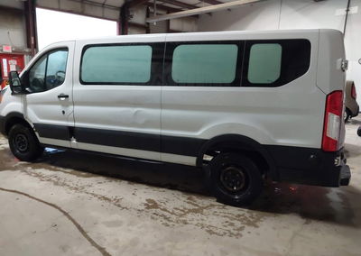 2019 Ford Transit-350 Xlt, daño Normal Wear & Tear, Iaai lote 46044262, foto 3 de 6