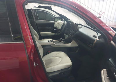 2026 Toyota Grand Highlander Hybrid Max Platinum, пошкодження: Передня частина, Iaai лот 45805251, фото 5 з 6