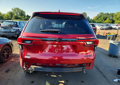 2024 Toyota Grand Highlander Limited, пошкодження: Задня частина, Copart лот 64426656, фото 6 з 6