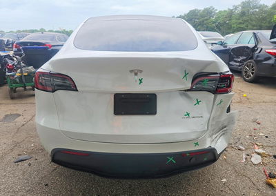 2023 Tesla Model Y, uszkodzenie: Tył, Copart lot 52544606, zdjęcie 6 z 6