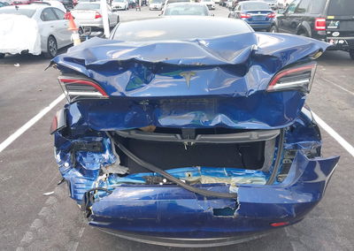 2023 Tesla Model 3 Rear-wheel Drive, daño Trasero, Iaai lote 45850399, foto 6 de 6