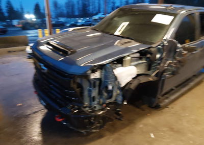 2025 Chevrolet Silverado 3500hd 4wd  Long Bed Lt, Left Side damage, Iaai lot 43883541, photo 6 of 6