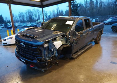 2025 Chevrolet Silverado 3500hd 4wd  Long Bed Lt, Left Side damage, Iaai lot 43883541, photo 2 of 6