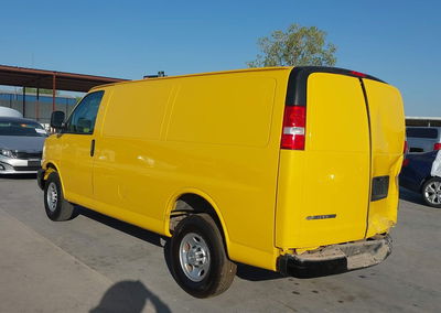 2021 Chevrolet Express Cargo Rwd 2500 Regular Wheelbase Wt, daño Trasero, Iaai lote 45885509, foto 3 de 6