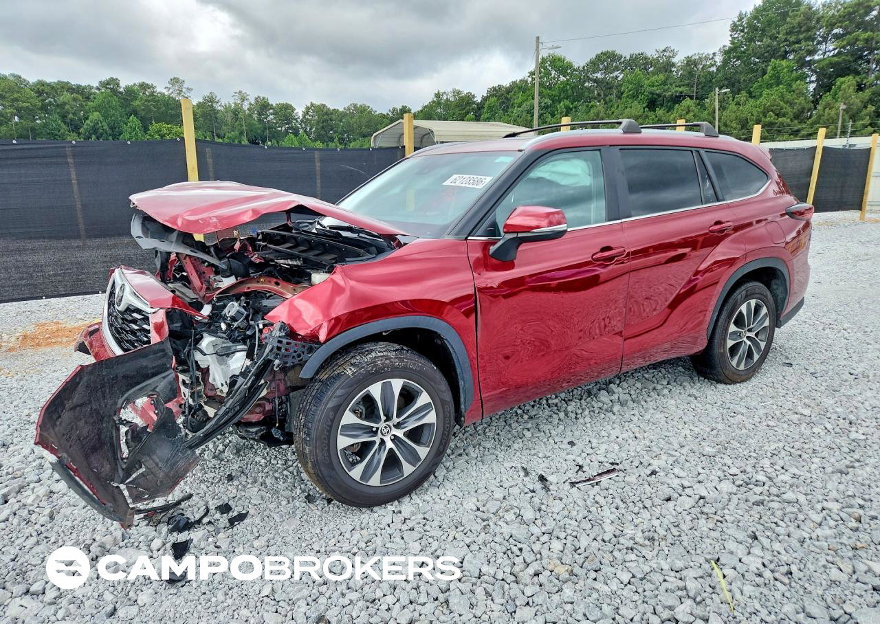 2024 Toyota Highlander Xle, daño Frontal, Copart lote 62128586