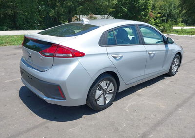 2020 Hyundai Ioniq Hybrid Blue, uszkodzenie: Normal Wear & Tear, Iaai lot 45646592, zdjęcie 4 z 6