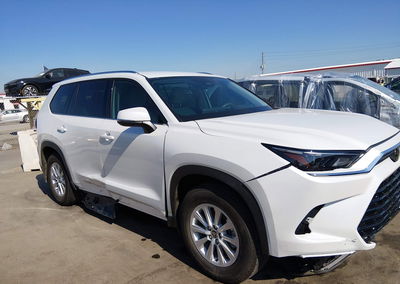 2026 Toyota Grand Highlander Xle, пошкодження: Правий бік, Iaai лот 44859062, фото 6 з 6