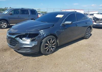2021 Chevrolet Malibu Fwd Rs, uszkodzenie: Przód, Iaai lot 45157228, zdjęcie 2 z 17