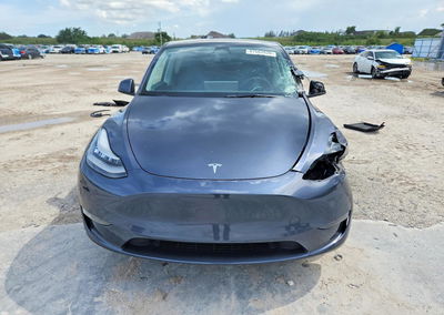 2023 Tesla Model Y, Side damage, Copart lot 67662626, photo 5 of 6
