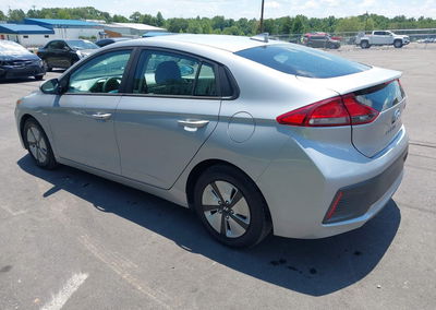 2020 Hyundai Ioniq Hybrid Blue, uszkodzenie: Normal Wear & Tear, Iaai lot 45646592, zdjęcie 3 z 6