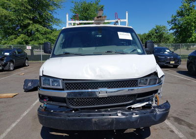 2021 Chevrolet Express Cargo Rwd 2500 Extended Wheelbase Wt, пошкодження: Передня частина, Iaai лот 45453229, фото 6 з 6