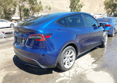 2023 Tesla Model Y Awd/long Range Dual Motor All-wheel Drive, uszkodzenie: Przód, Iaai lot 46003689, zdjęcie 4 z 6