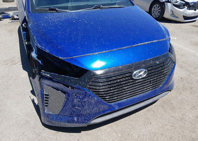 2019 Hyundai Ioniq Hybrid Blue, daño Frontal, Iaai lote 45758630, foto 6 de 6