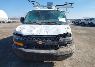 2024 Chevrolet Express Cargo Rwd 2500 Regular Wheelbase Wt, uszkodzenie: Przód, Iaai lot 44279450, zdjęcie 6 z 6