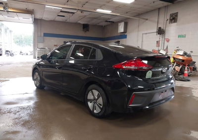 2020 Hyundai Ioniq Hybrid Blue, пошкодження: Normal Wear & Tear, Iaai лот 46069706, фото 3 з 6