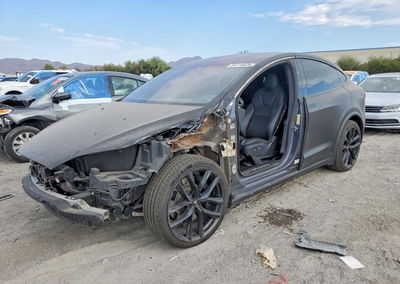 2022 Tesla Model X, daño Generalizado, Copart lote 64110526