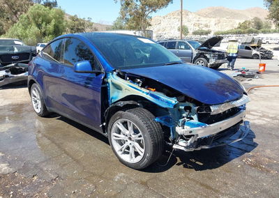 2023 Tesla Model Y Awd/long Range Dual Motor All-wheel Drive, Front End damage, Iaai lot 46003689