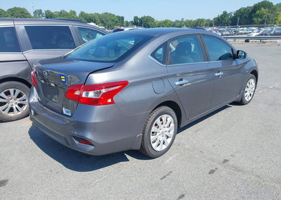 2019 Nissan Sentra S, daño Normal Wear & Tear, Iaai lote 46028533, foto 4 de 6