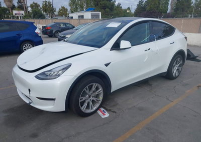 2023 Tesla Model Y Awd/long Range Dual Motor All-wheel Drive, daño Normal Wear & Tear, Iaai lote 46021985, foto 2 de 6