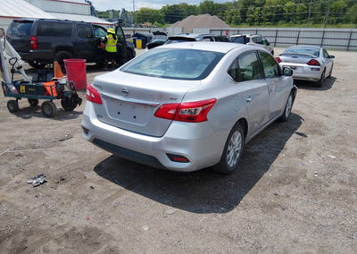 2019 Nissan Sentra Sv, daño Frontal derecho, Iaai lote 45656489, foto 4 de 6