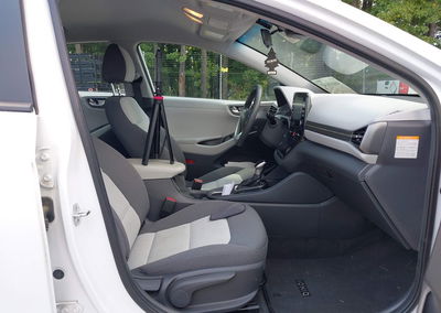 2020 Hyundai Ioniq Hybrid Blue, daño Normal Wear & Tear, Iaai lote 46018143, foto 5 de 6