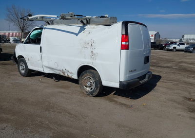 2024 Chevrolet Express Cargo Rwd 2500 Regular Wheelbase Wt, uszkodzenie: Przód, Iaai lot 44279450, zdjęcie 3 z 6