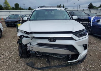 2024 Toyota Grand Highlander Limited, пошкодження: Передня частина, Copart лот 60148556, фото 5 з 6