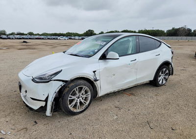 2023 Tesla Model Y, Rear End damage, Copart lot 61378246