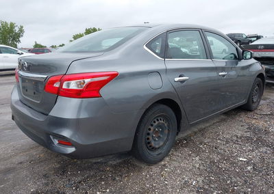 2019 Nissan Sentra S, daño Normal Wear & Tear, Iaai lote 46073030, foto 4 de 6