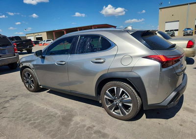 2019 Lexus Ux 200, daño Frontal, Copart lote 67381336, foto 2 de 6