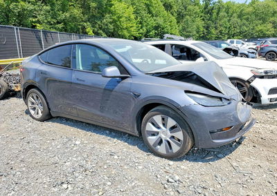 2023 Tesla Model Y, daño Frontal, Copart lote 61451356, foto 4 de 6