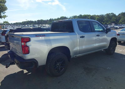 2021 Chevrolet Silverado 1500 4wd  Short Bed Lt Trail Boss, uszkodzenie: Zalanie, Iaai lot 45960833, zdjęcie 4 z 6