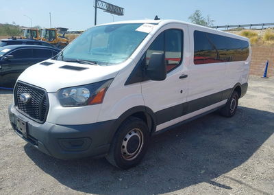 2021 Ford Transit-350 Passenger Van Xl/xlt, daño Normal Wear & Tear, Iaai lote 45529871, foto 2 de 6