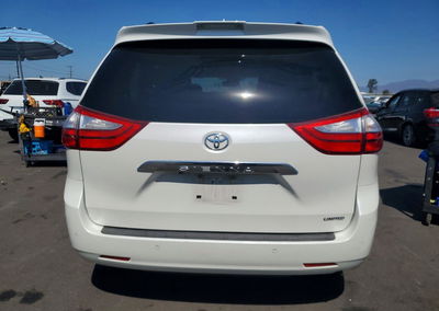 2019 Toyota Sienna Limited Premium 7-passenger, daño Frontal, Copart lote 68010856, foto 6 de 6