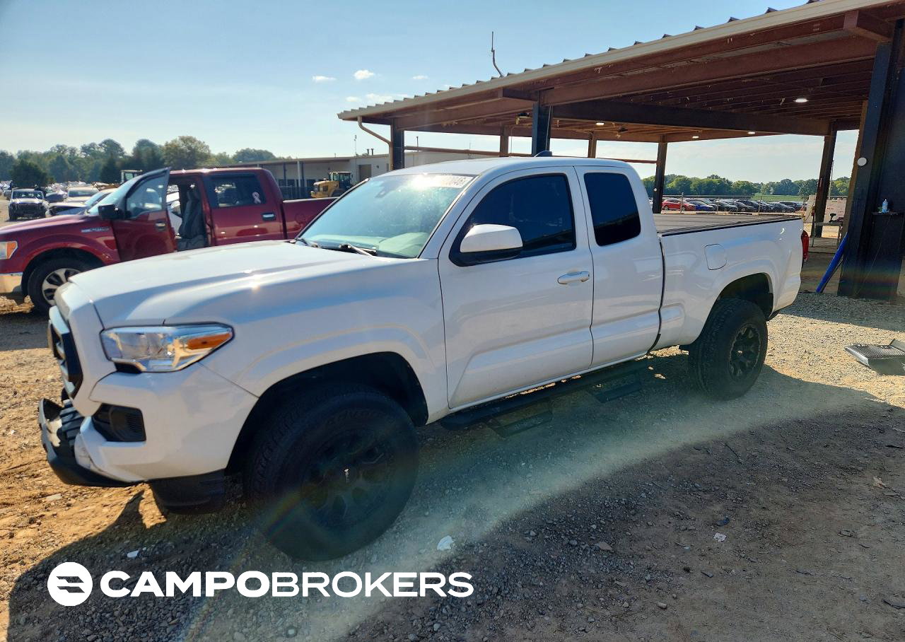 2021 Toyota Tacoma Sr, daño Trasero, Copart lote 67320046
