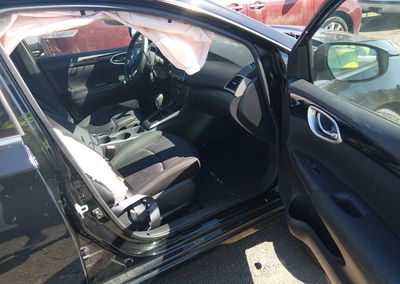 2019 Nissan Sentra Sv, daño Normal Wear & Tear, Iaai lote 46067510, foto 5 de 6