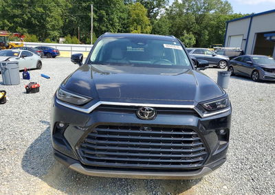2024 Toyota Grand Highlander Platinum, daño Trasero, Copart lote 66440016, foto 5 de 6