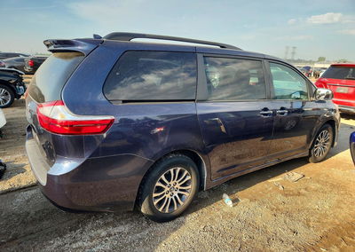 2019 Toyota Sienna Xle 8-passenger, daño Desgaste normal, Copart lote 67394196, foto 3 de 6