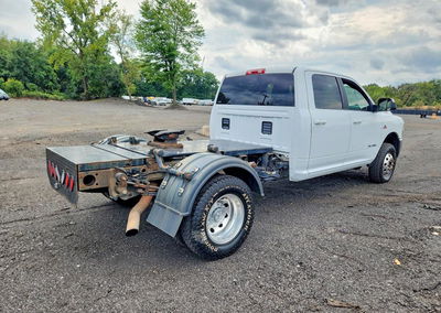 2021 Ram 3500 Big Horn, пошкодження: Незначні вм’ятини/подряпини, Copart лот 68537706, фото 3 з 6
