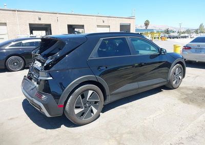 2025 Hyundai Ioniq 5 Sel, Front & Rear damage, Iaai lot 45694581, photo 4 of 6