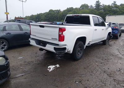 2020 Chevrolet Silverado 2500hd 4wd  Standard Bed High Country, daño Frontal, Iaai lote 45940547, foto 4 de 6