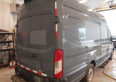 2021 Ford Transit-250 Cargo Van, uszkodzenie: Prawy bok, Iaai lot 45713665, zdjęcie 4 z 6