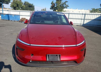 2026 Tesla Model Y, daño Trasero, Copart lote 67300796, foto 5 de 6