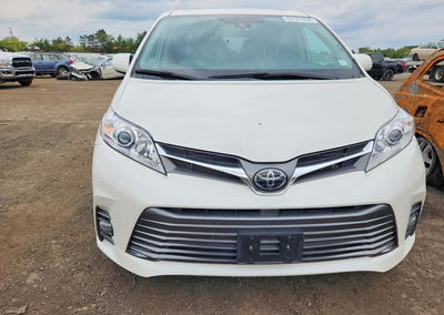 2020 Toyota Sienna Xle 7-passenger, daño Trasero, Copart lote 68181036, foto 5 de 6