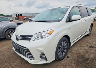 2020 Toyota Sienna Xle 7-passenger, daño Trasero, Copart lote 68181036