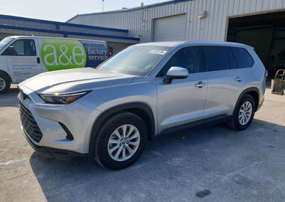 2024 Toyota Grand Highlander Xle, daño Mecánico, Copart lote 61452136