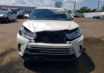 2019 Toyota Highlander Xle, пошкодження: Передня частина, Copart лот 64254426, фото 5 з 6